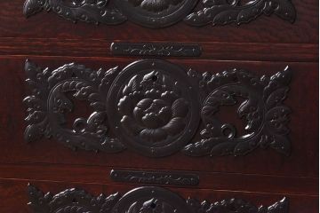 リメイク　中古美品・岩谷堂箪笥　牡丹紋様金具が豪華な箪笥サイドボード(サイドチェスト、衣装箪笥)(1)