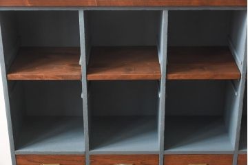 ペイント家具　リメイク品　シックな雰囲気漂う収納棚(ロッカー、オープンラック、引き出し)