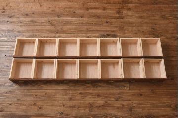 ペイント家具　リメイク品　シックな雰囲気漂う収納棚(ロッカー、オープンラック、引き出し)