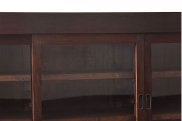 アンティーク家具　和製アンティーク　7尺　脚付き　どっしりとした佇まいが存在感を放つ水屋サイドボード(飾り棚、リビングボード)