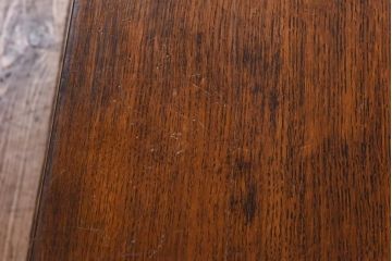 ヴィンテージ家具　イギリスビンテージ　オーク材　挽き物の脚のデザインが上品なベンチ(長椅子、飾り台)(1)