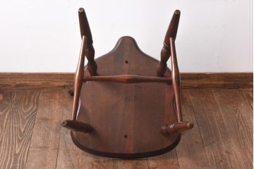 中古　飛騨産業　キツツキ　ブナ材　アンティークのようなウィンザーチェア(コムバックチェア、ダイニングチェア、ウインザーチェア)(1)