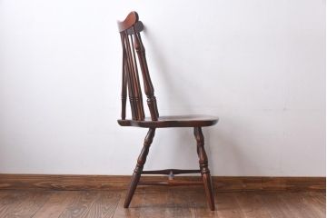 中古　飛騨産業　キツツキ　ブナ材　アンティークのようなウィンザーチェア(コムバックチェア、ダイニングチェア、ウインザーチェア)(2)