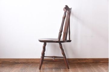 中古　飛騨産業　キツツキ　ブナ材　アンティークのようなウィンザーチェア(コムバックチェア、ダイニングチェア、ウインザーチェア)(2)