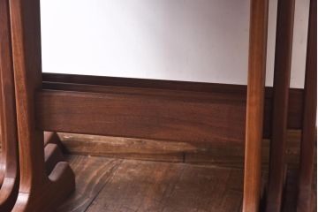 アンティーク雑貨　北欧ビンテージ　G-PLAN(ジープラン)　チーク材　タイル天板がおしゃれなネストテーブル(サイドテーブル)