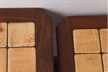 アンティーク雑貨　北欧ビンテージ　G-PLAN(ジープラン)　チーク材　タイル天板がおしゃれなネストテーブル(サイドテーブル)