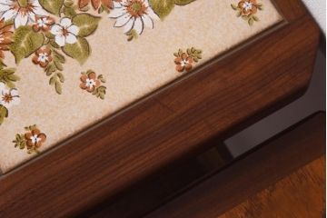 アンティーク雑貨　北欧ビンテージ　G-PLAN(ジープラン)　チーク材　タイル天板が可愛らしいネストテーブル(サイドテーブル)