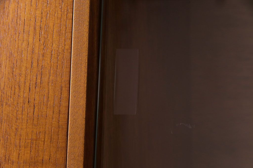 ビンテージ家具　北欧ヴィンテージ　チーク材　リキュールキャビネット付きのサイドボード(ダイニングボード、リビングボード、収納棚)