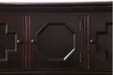 中古美品　松本民芸家具　デザインが印象的なD型サイドボード(収納棚)(定価43万円)