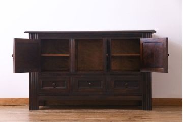 中古美品　松本民芸家具　デザインが印象的なD型サイドボード(収納棚)(定価43万円)