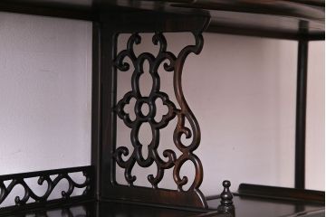 民芸家具　黒檀材　花鳥図　高級感漂う和の空間づくりにおすすめな飾り棚(茶棚、戸棚)