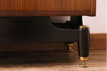 ヴィンテージ家具　G-PLAN　北欧ビンテージ　BBシリーズ　ハンガー掛け付きワードローブ(キャビネット)