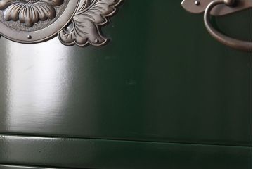 中古　二本松箪笥　田中家具　個性的でモダンな両開き戸付きチェスト(箪笥、引き出し)