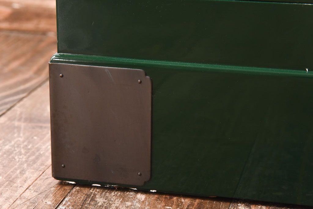 中古　二本松箪笥　田中家具　個性的でモダンな両開き戸付きチェスト(箪笥、引き出し)