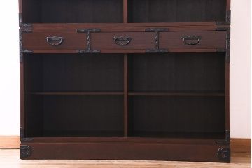 中古美品　民芸家具　モダンでシックな雰囲気が魅力の水屋箪笥(食器棚、戸棚)(定価約40万円)