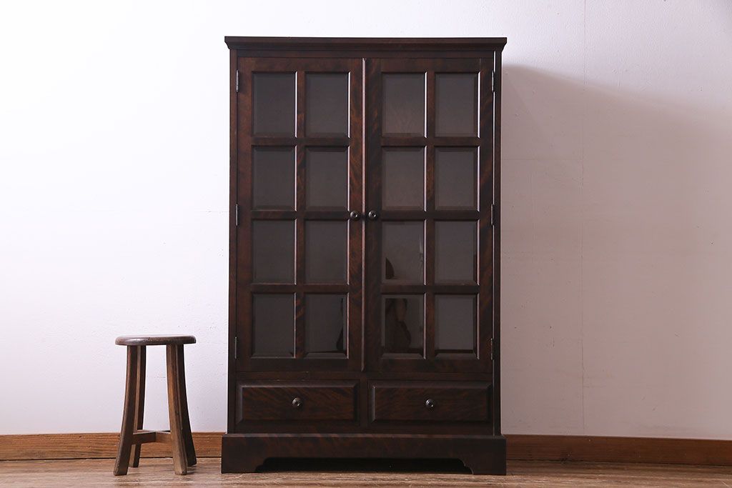 中古　北海道民芸家具　上質なつくりとクラシカルな佇まいが素敵な本箱・小(ブックケース、収納棚)