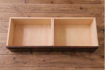 中古　北海道民芸家具　上質なつくりとクラシカルな佇まいが素敵な本箱・小(ブックケース、収納棚)