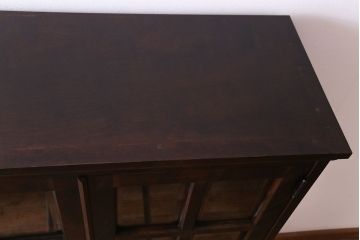 中古　北海道民芸家具　上質なつくりとクラシカルな佇まいが素敵な本箱・小(ブックケース、収納棚)