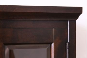 中古　北海道民芸家具　上質なつくりとクラシカルな佇まいが素敵な本箱・小(ブックケース、収納棚)