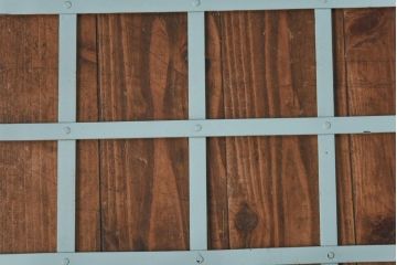 アンティーク雑貨　昭和中期　シャビー質感がお洒落なアイアン製のカゴ(小物入れ、バスケット)(2)