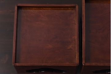 アンティーク雑貨　和製アンティーク　ケヤキ材　艶やかな漆塗りが目を引くお膳2個セット