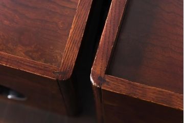 アンティーク雑貨　和製アンティーク　ケヤキ材　艶やかな漆塗りが目を引くお膳2個セット