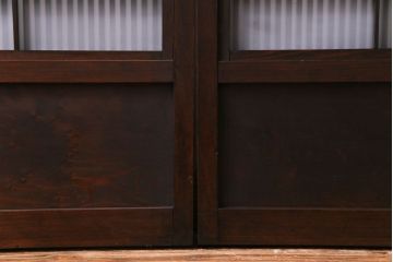和製アンティーク　板ガラス裏障子留め 濃い色味の細い縦桟が和モダンの雰囲気を漂わせる格子戸(仕切り戸、引き戸、建具)4枚組