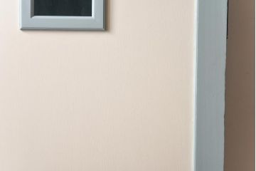 レトロ　色ガラス入り　淡い水色が爽やかなペイントドア(扉、建具)