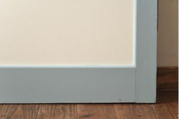 レトロ　色ガラス入り　淡い水色が爽やかなペイントドア(扉、建具)