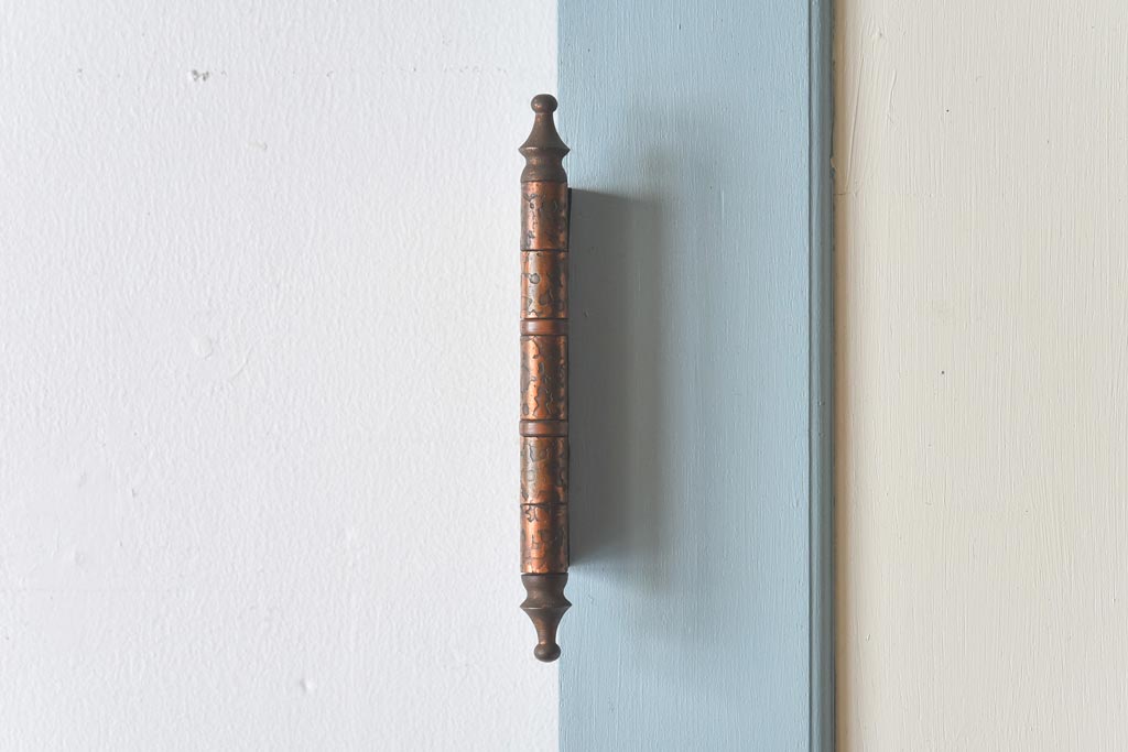 レトロ　色ガラス入り　淡い水色が爽やかなペイントドア(扉、建具)