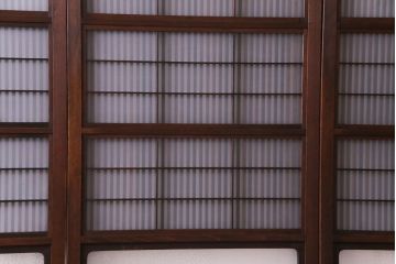 和製アンティーク　腰板ケヤキ　板ガラス裏障子留め　モダンな花ガラス入り幅狭格子戸(ガラス戸、引き戸、建具)4枚セット