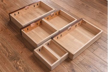 中古　伝統民芸家具　岩谷堂箪笥　力強い和の雰囲気漂う極小箪笥(小引き出し)(定価約26万円)