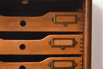 アンティーク家具　イギリスアンティーク　希少品　珍しい蛇腹シャッターが付いたレコードチェスト(収納棚、書類ケース、キャビネット、ミュージックキャビネット)