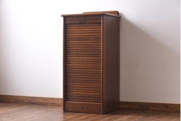 アンティーク家具　イギリスアンティーク　希少品　珍しい蛇腹シャッターが付いたレコードチェスト(収納棚、書類ケース、キャビネット、ミュージックキャビネット)