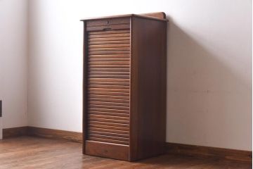 アンティーク家具　イギリスアンティーク　希少品　珍しい蛇腹シャッターが付いたレコードチェスト(収納棚、書類ケース、キャビネット、ミュージックキャビネット)