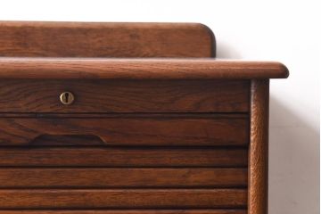 アンティーク家具　イギリスアンティーク　希少品　珍しい蛇腹シャッターが付いたレコードチェスト(収納棚、書類ケース、キャビネット、ミュージックキャビネット)
