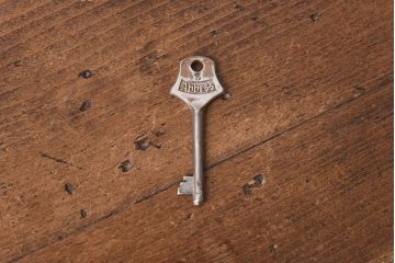 アンティーク家具　イギリスアンティーク　希少品　珍しい蛇腹シャッターが付いたレコードチェスト(収納棚、書類ケース、キャビネット、ミュージックキャビネット)