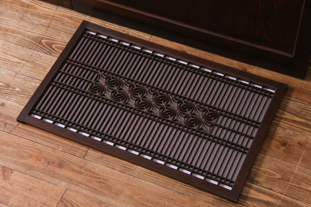 和製アンティーク　上品な和の雰囲気漂う組子入り帯戸(格子戸、引き戸)2枚セット(1)