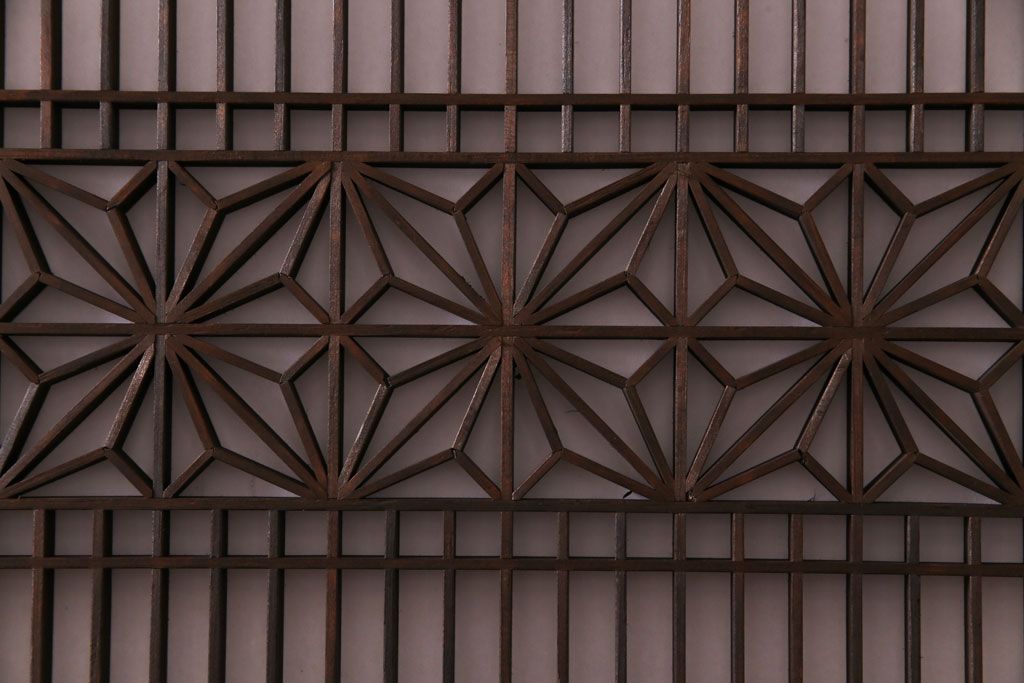 和製アンティーク　上品な和の雰囲気漂う組子入り帯戸(格子戸、引き戸)2枚セット(2)