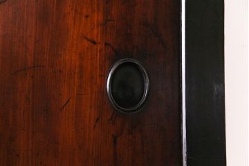 和製アンティーク　漆塗り　燻された風合いが味わい深い帯戸(板戸)4枚セット