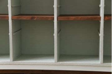 ペイント家具　リメイク品　レトロな雰囲気が可愛らしいロッカー・7列(収納棚、オープンラック、引き出し)(2)