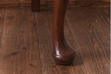 アンティーク家具　イギリスアンティーク　ウォールナット材　透かし彫りが上品なチェア(椅子、ダイニングチェア、ワークチェア)(1)