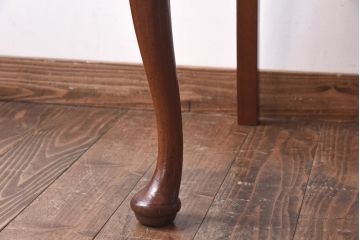 アンティーク家具　イギリスアンティーク　ウォールナット材　透かし彫りが上品なチェア(椅子、ダイニングチェア、ワークチェア)(2)