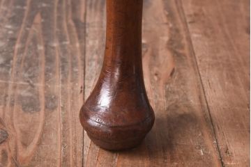 アンティーク家具　イギリスアンティーク　ウォールナット材　透かし彫りが上品なチェア(椅子、ダイニングチェア、ワークチェア)(2)