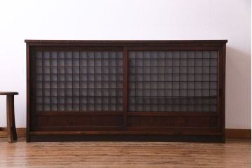 ラフジュオリジナル　明治期　ケヤキ材　古い建具を活かしたリメイクガラス戸棚(収納棚、食器棚)