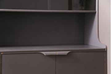 北欧ビンテージ　ペイント家具　シックな雰囲気漂うサイドボード(収納棚、キャビネット)