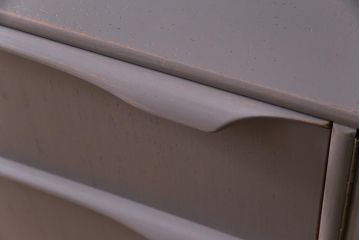 北欧ビンテージ　ペイント家具　シックな雰囲気漂うサイドボード(収納棚、キャビネット)