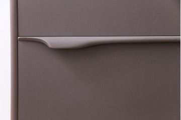 北欧ビンテージ　ペイント家具　シックな雰囲気漂うサイドボード(収納棚、キャビネット)