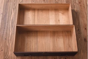 【O様ご成約済】和製アンティーク　総桐材　丸金具付き!古い木の質感が渋い時代箪笥ローボード(衣装箪笥、リビングボード、桐箪笥、桐たんす)