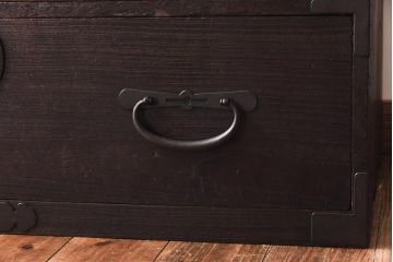 【O様ご成約済】和製アンティーク　総桐材　丸金具付き!古い木の質感が渋い時代箪笥ローボード(衣装箪笥、リビングボード、桐箪笥、桐たんす)